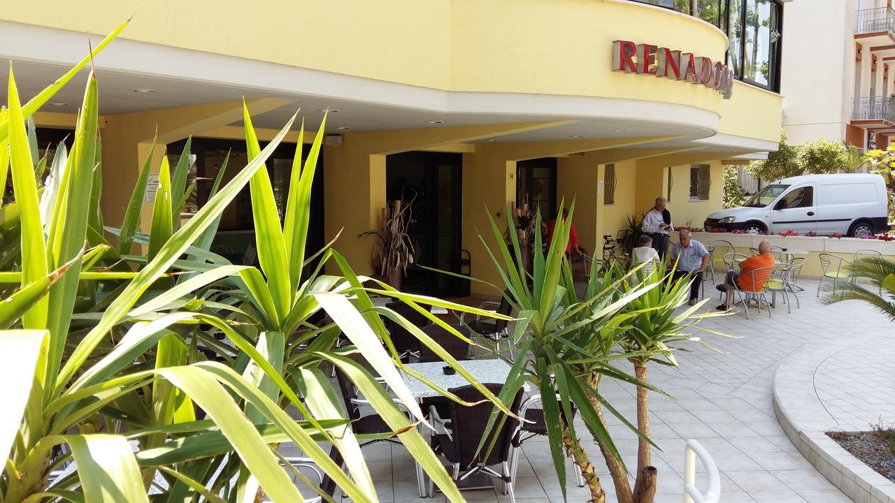 Renadoro Aparthotel 3*